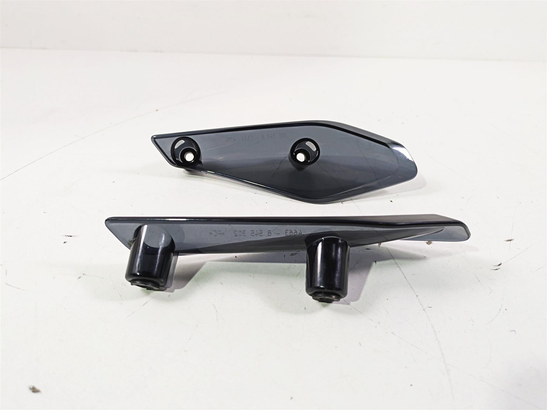 2016 BMW R1200RS K54 Wind Deflector Vent Fairing Set 46338545302 {{ shop.shopifyCountryName }} - Mototech271