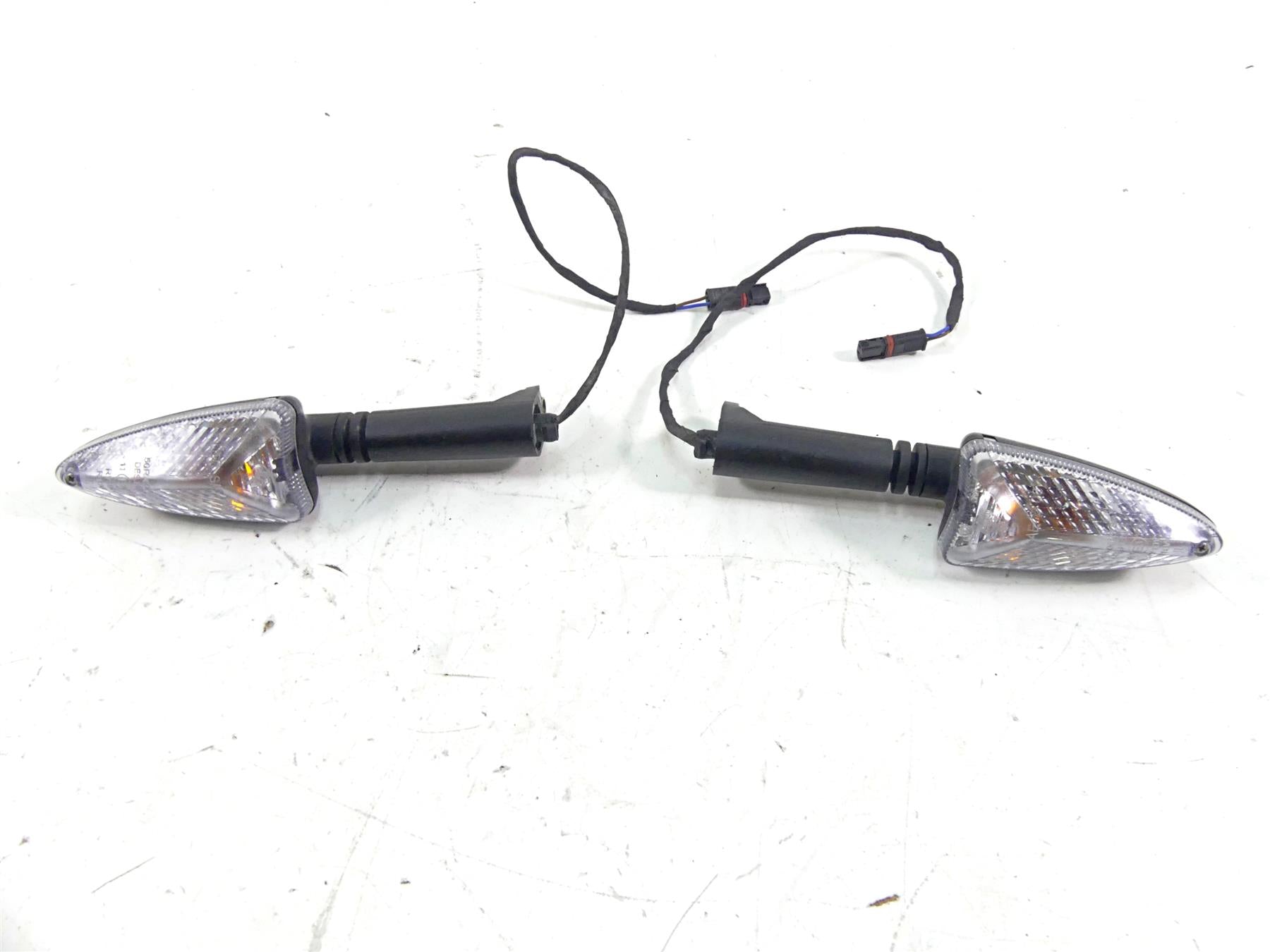 2015 BMW R1200GS GSW K50 Front Blinker Turn Signal Set 63138534355 {{ shop.shopifyCountryName }} - Mototech271