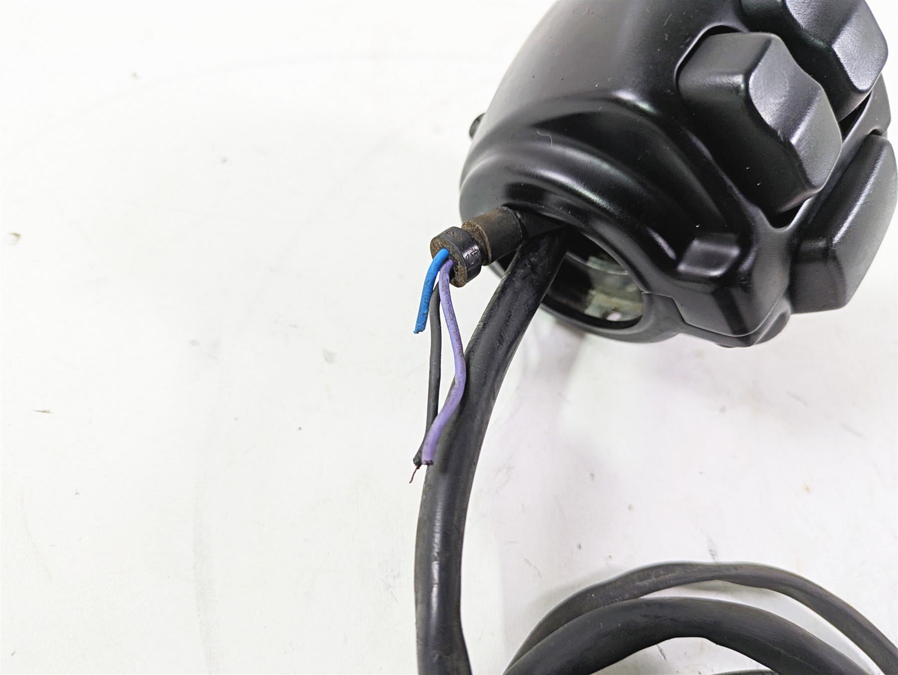2016 Harley FXDWG Dyna Wide Glide Left Hand Control Switch - Read 71500372A {{ shop.shopifyCountryName }} - Mototech271
