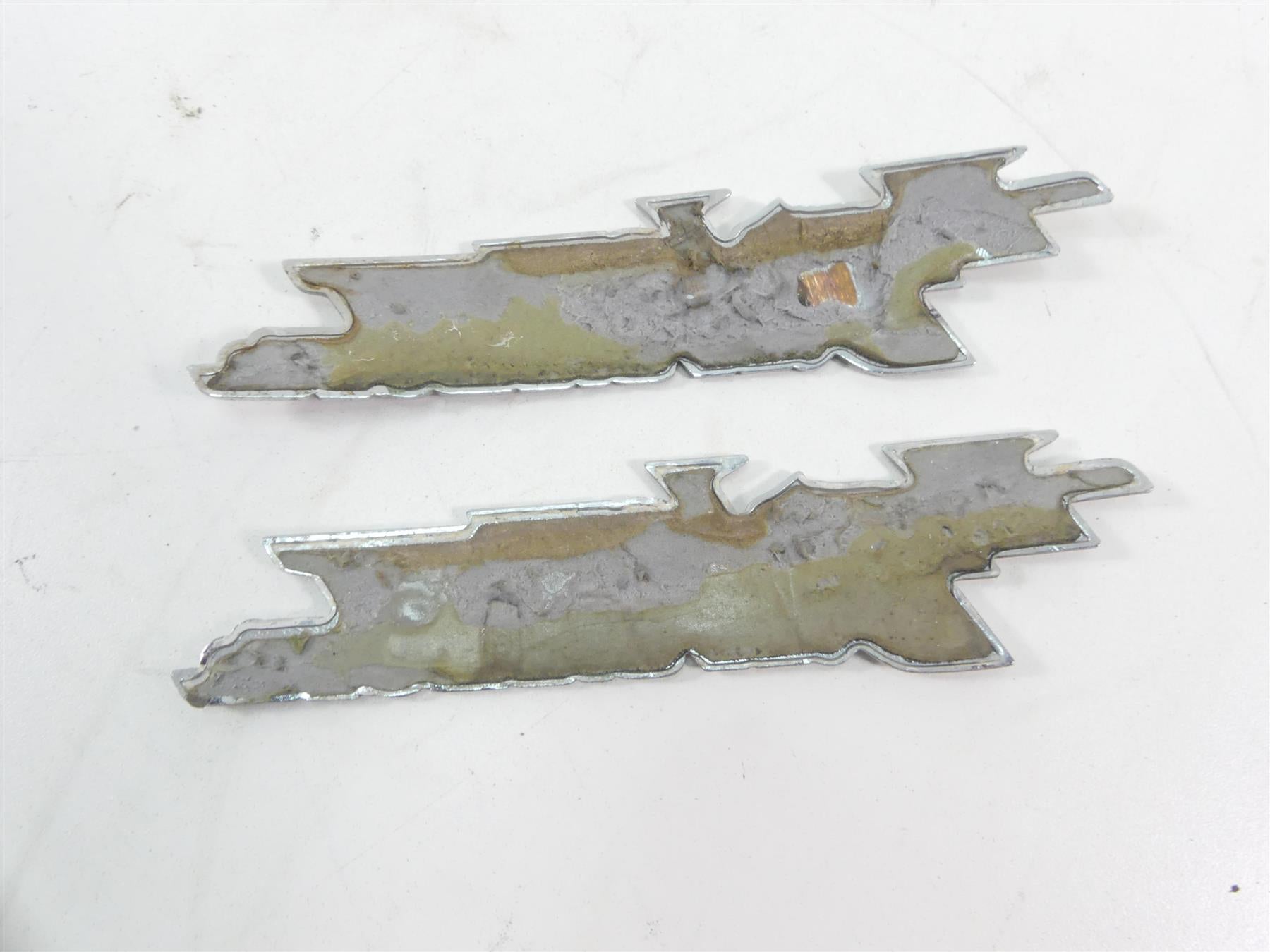 1999 Harley Davidson Sportster XL1200 Fuel Gas Petrol Tank Emblems 61811-99 {{ shop.shopifyCountryName }} - Mototech271