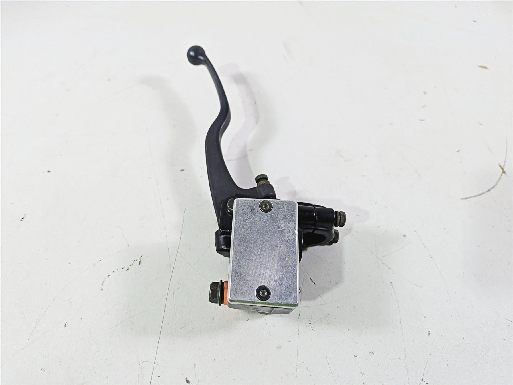 2001 Yamaha Banshee YFZ350 Front Brake Master Cylinder Nissin 14mm 2GU-25870-00 {{ shop.shopifyCountryName }} - Mototech271