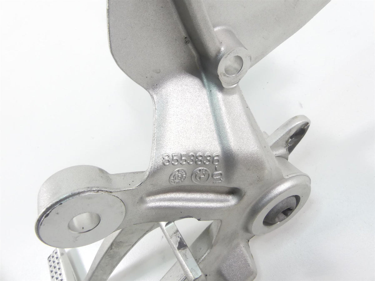 2016 BMW S1000XR K49 Right Rider Footpeg & Brake Pedal 46718553836 46718553839 {{ shop.shopifyCountryName }} - Mototech271