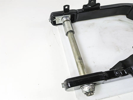 2017 Harley Dyna FXDB Street Bob Swingarm & Belt Guards & 25mm Axle 47820-10 {{ shop.shopifyCountryName }} - Mototech271