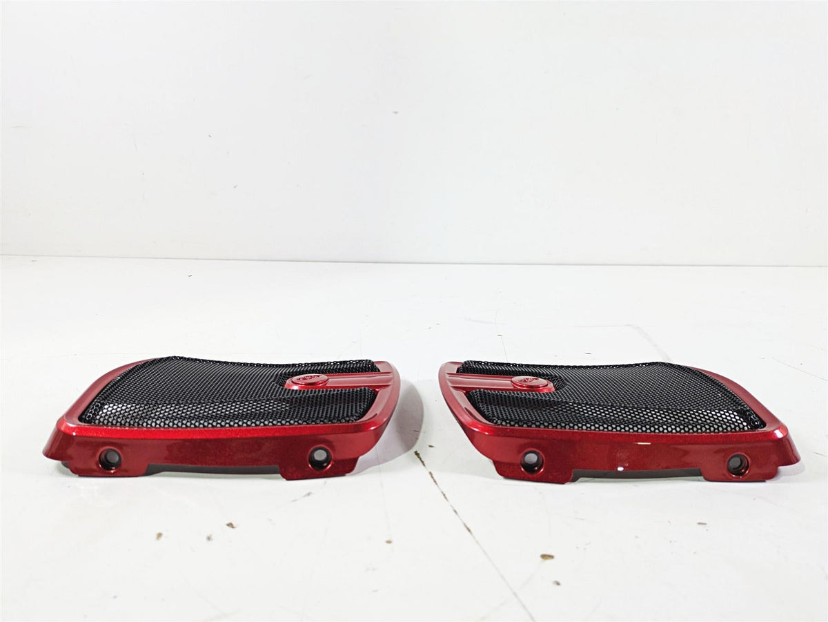 2019 Indian Chieftain Limited Front Speaker Covers Ruby Metallic 5453353 5453354 {{ shop.shopifyCountryName }} - Mototech271