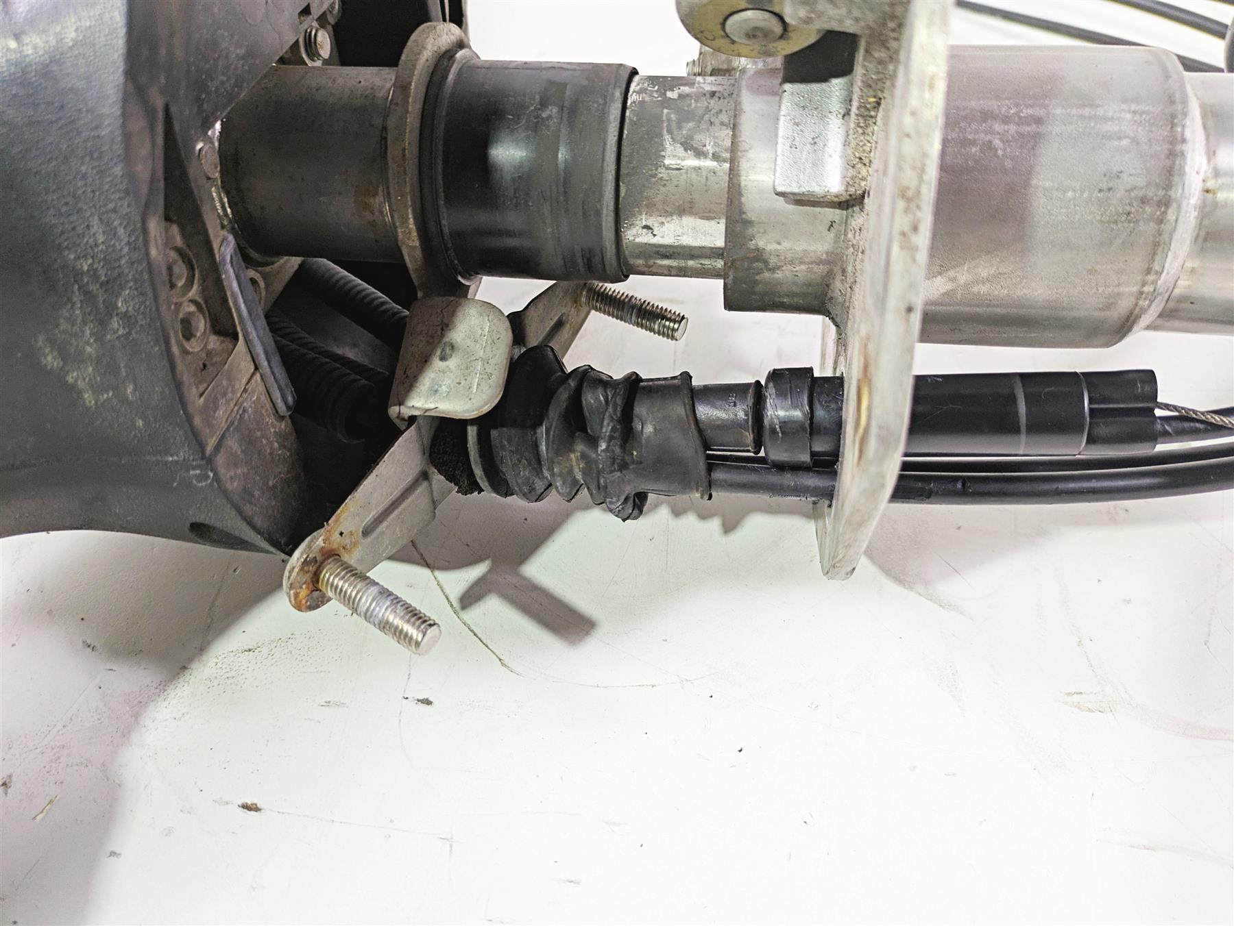 2006 Yamaha GP1300R Waverunner Steering Handlebar Control Switch Set F1G-61541 {{ shop.shopifyCountryName }} - Mototech271