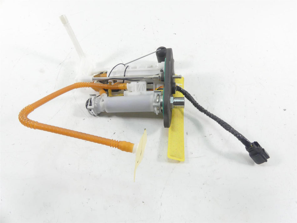 2021 Harley Softail FLSB Sport Glide Fuel Gas Petrol Pump 61200042 {{ shop.shopifyCountryName }} - Mototech271
