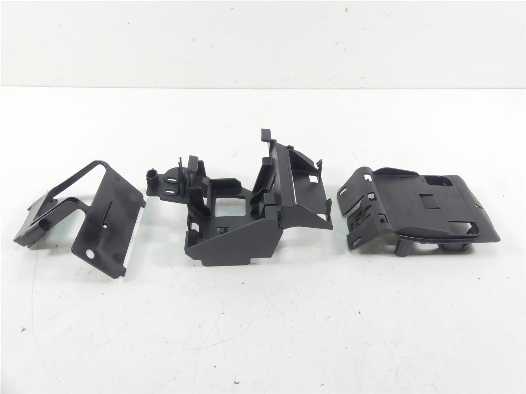 2017 Harley FLS Softail Slim Electric Battery Holder Plastic Set 70354-11 {{ shop.shopifyCountryName }} - Mototech271