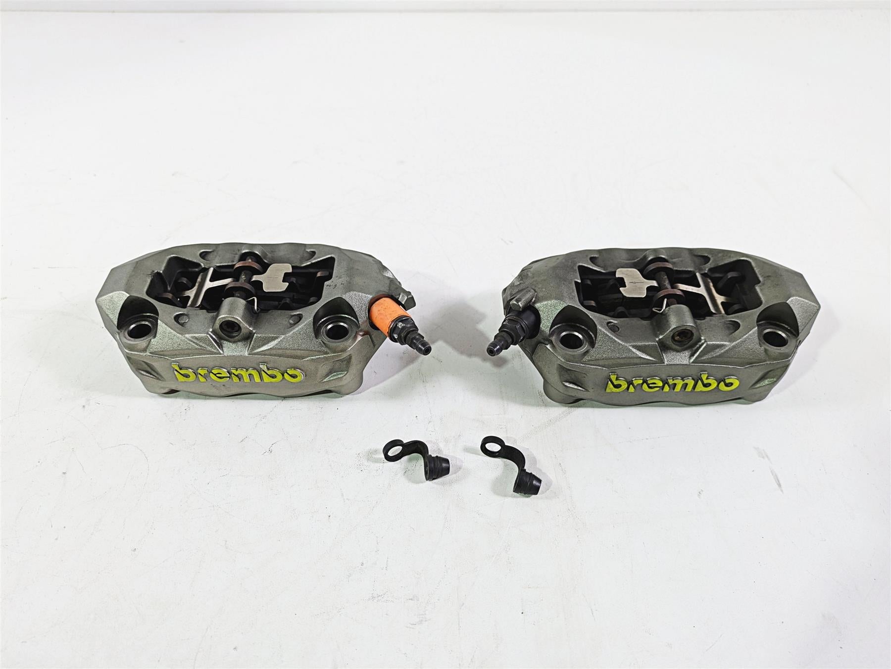 2013 Ducati Hyperstrada 821 Front Brake Caliper Brembo L 61041291C R 61041301C