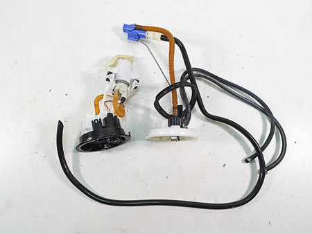 2007 BMW R1200GS K255 Adv Fuel Gas Petrol Pump - Tested 16147708047 {{ shop.shopifyCountryName }} - Mototech271