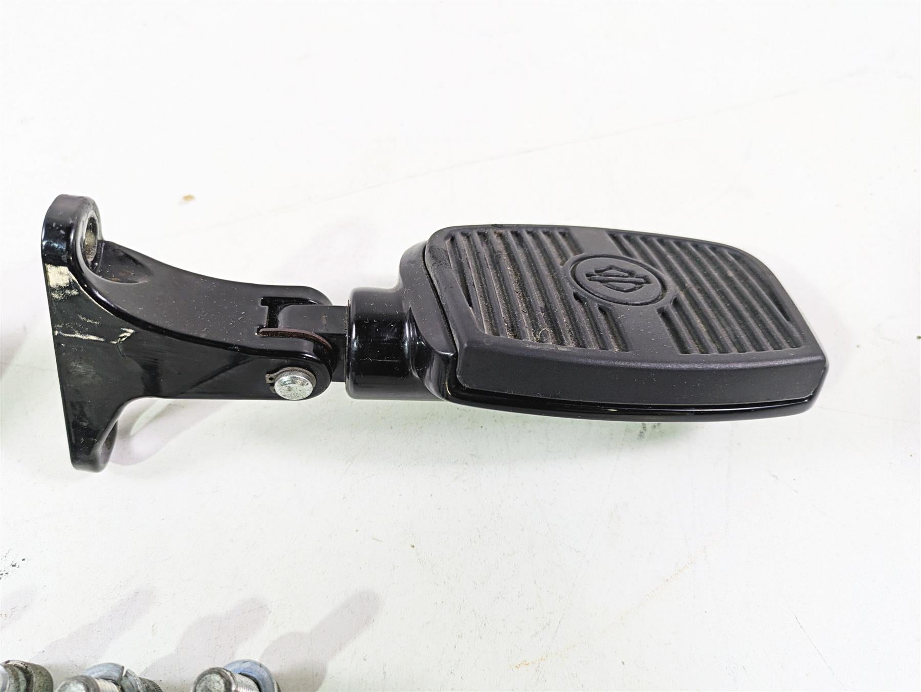 2015 Harley Touring FLHTKL Electra Glide Rear Passenger Foot Pegs 50500332A {{ shop.shopifyCountryName }} - Mototech271