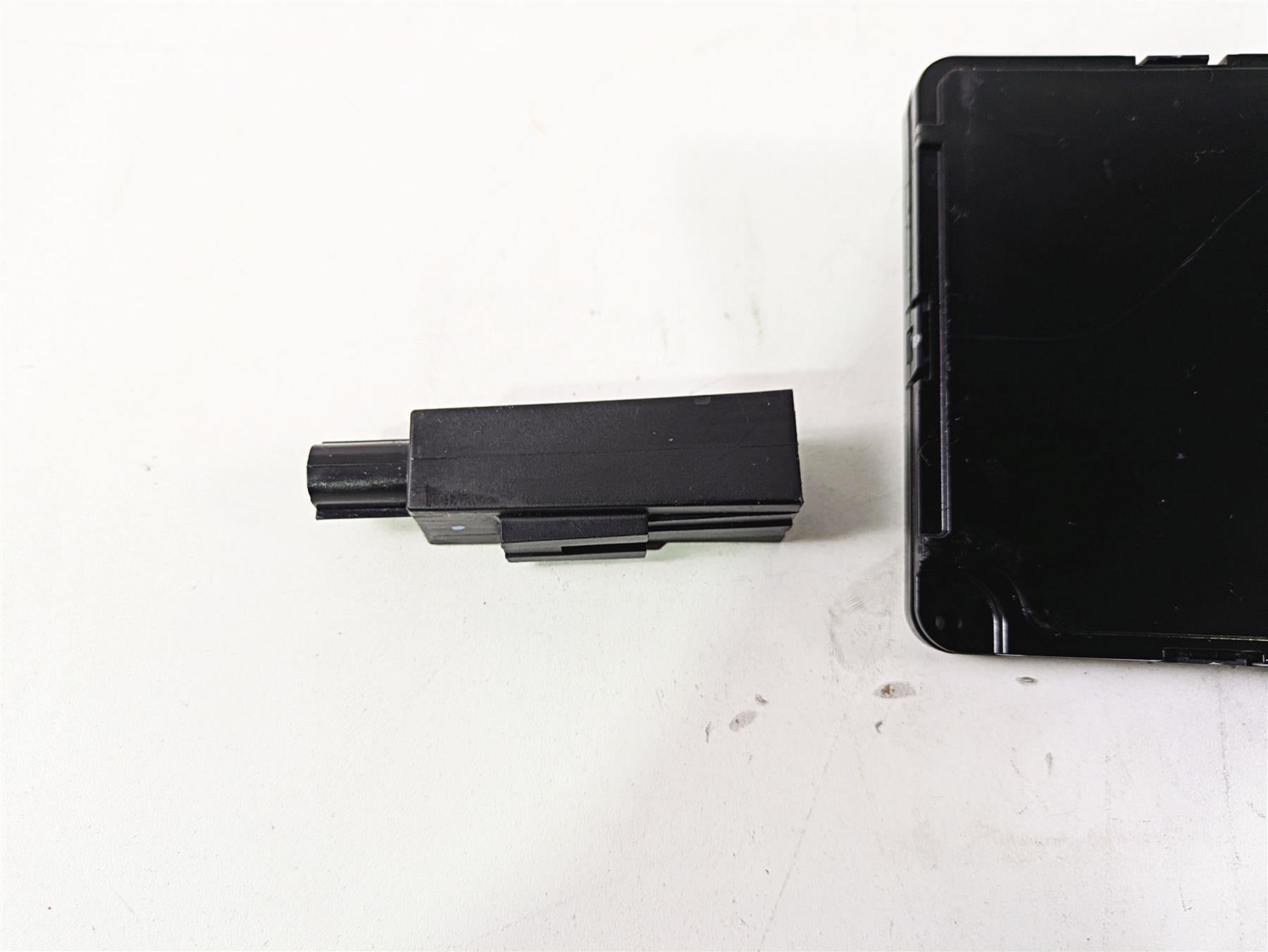 2021 Harley Softail FXST Standard Bcm Security Module Y-Axis - No Fob 41000349F {{ shop.shopifyCountryName }} - Mototech271