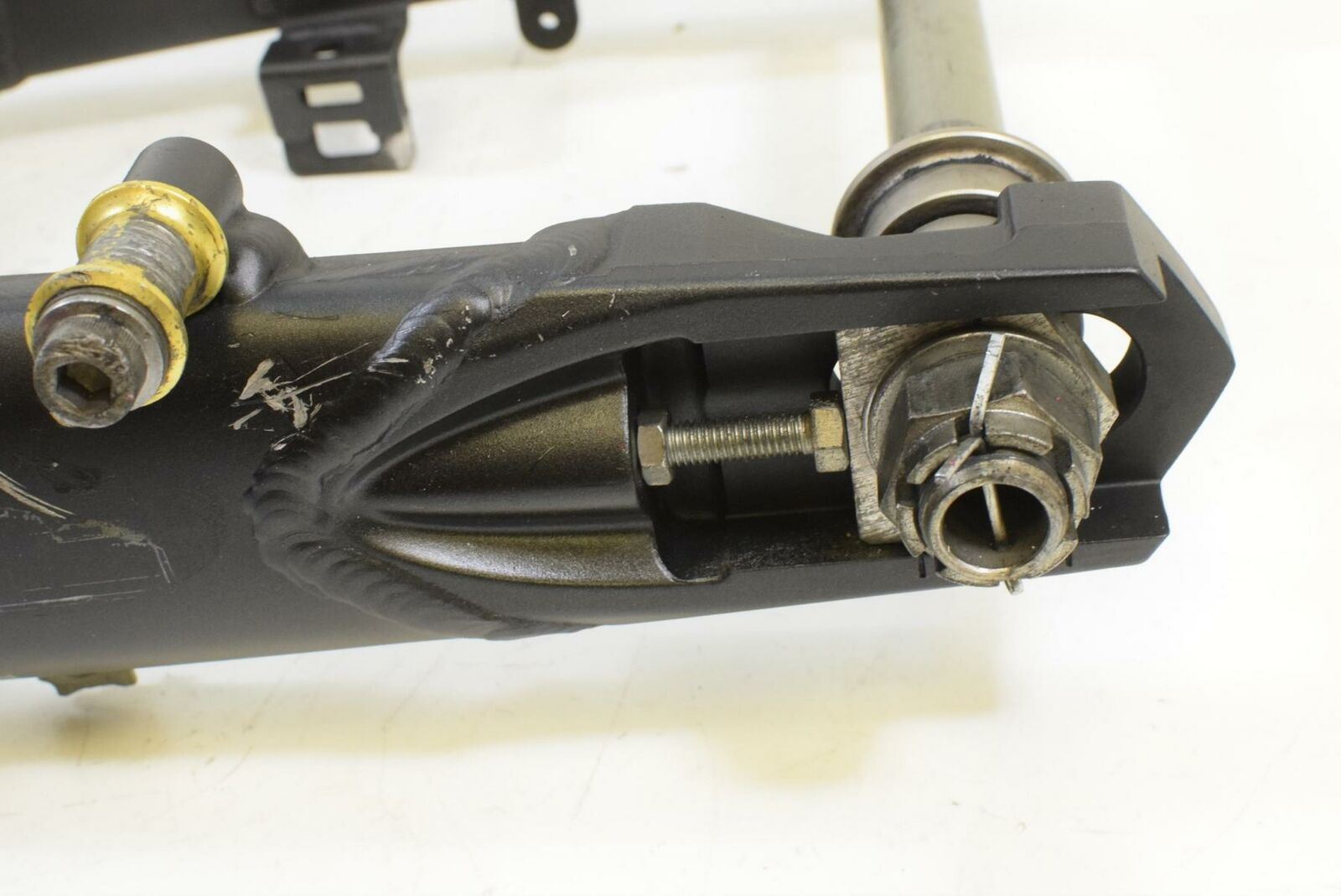 2013 Kawasaki Ninja ZX14R ZX1400 Rear Swingarm Swing Arm Straight 33001-0590-18R {{ shop.shopifyCountryName }} - Mototech271