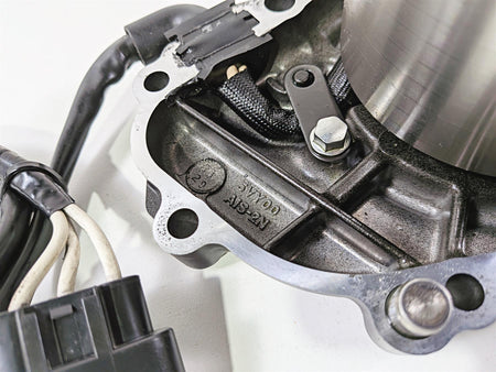 2008 Yamaha YZF R1 RN19 Stator Rotor & Engine Side Cover 2D1-81410-10-00 {{ shop.shopifyCountryName }} - Mototech271