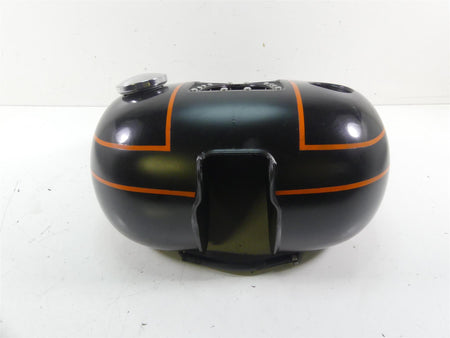 2015 Harley FXDF Dyna Fat Bob Fuel Gas Petrol Tank Reservoir - Read 61000705 {{ shop.shopifyCountryName }} - Mototech271