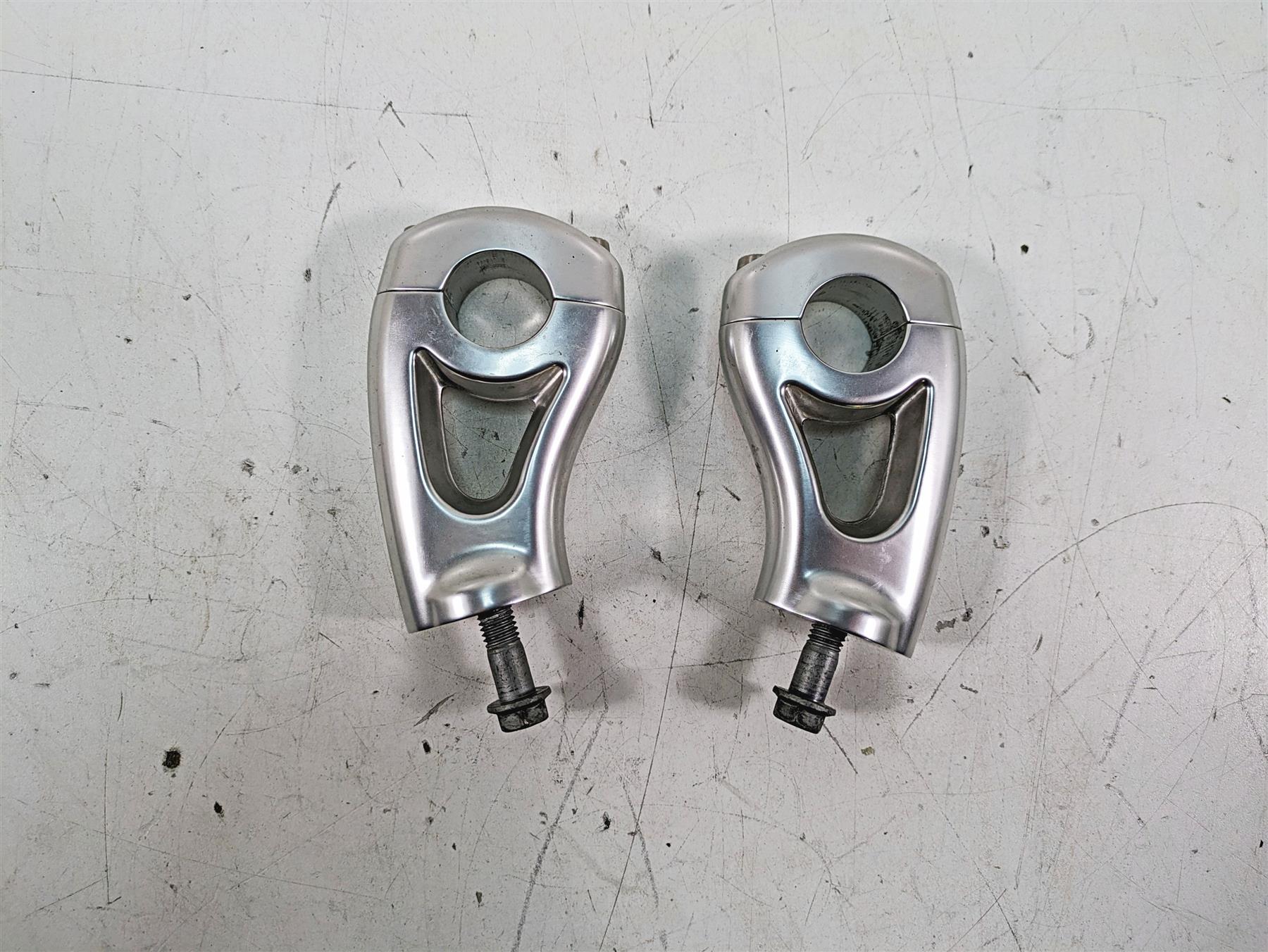 2014 Moto Guzzi California 1400 T Handlebar Holder Riser Set GU06500200 {{ shop.shopifyCountryName }} - Mototech271