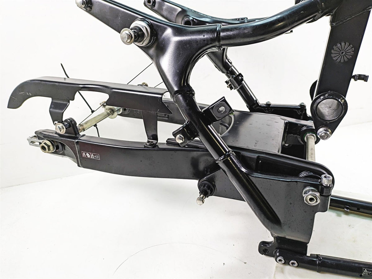 2011 Triumph America Straight Main Frame Chassis + Swingarm With Clean Texas Title T2076041 T2076043 {{ shop.shopifyCountryName }} - Mototech271