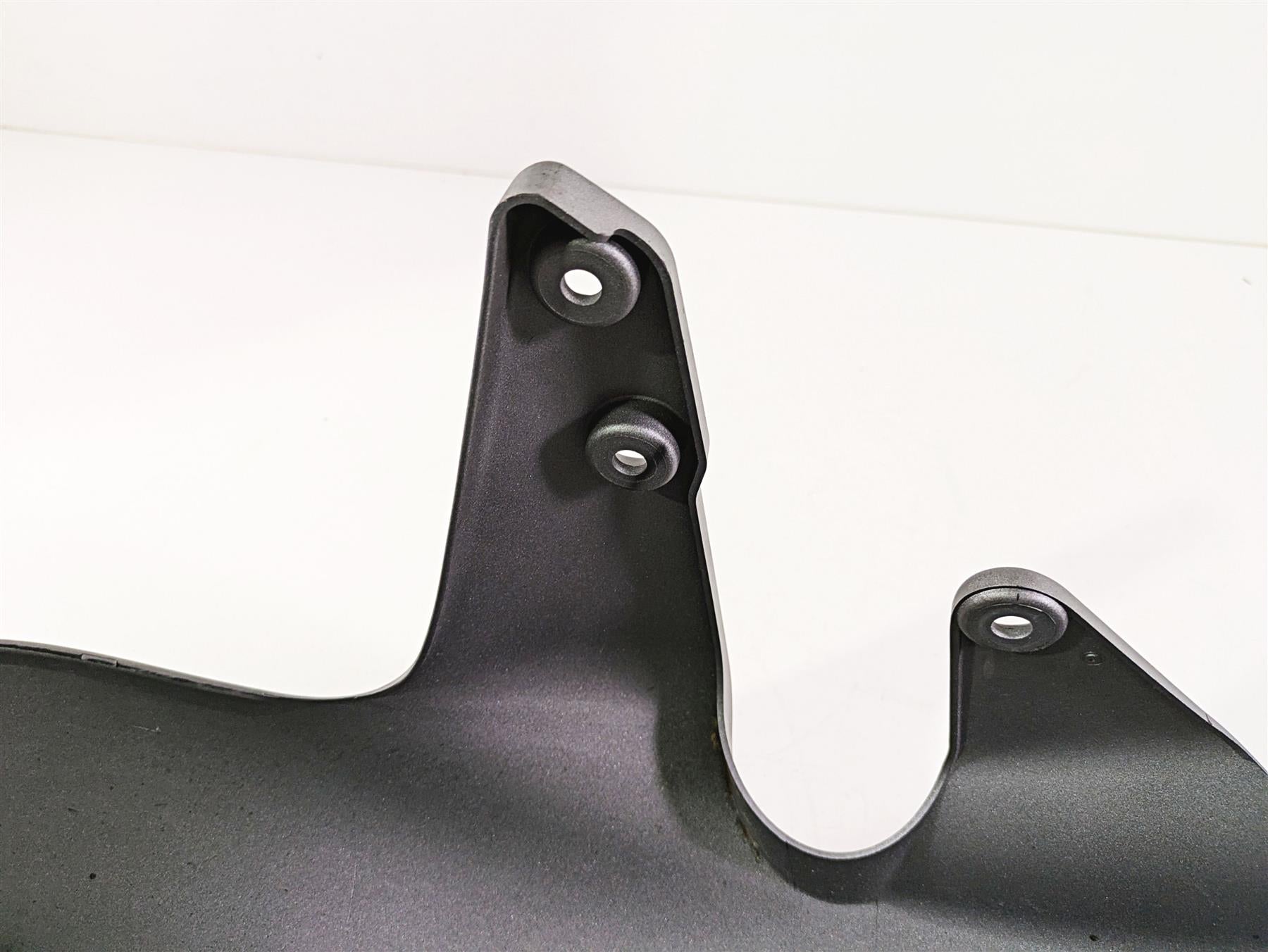 2016 Suzuki M109R VZR1800 Boulevard Front Fender Silver 53111-48G {{ shop.shopifyCountryName }} - Mototech271