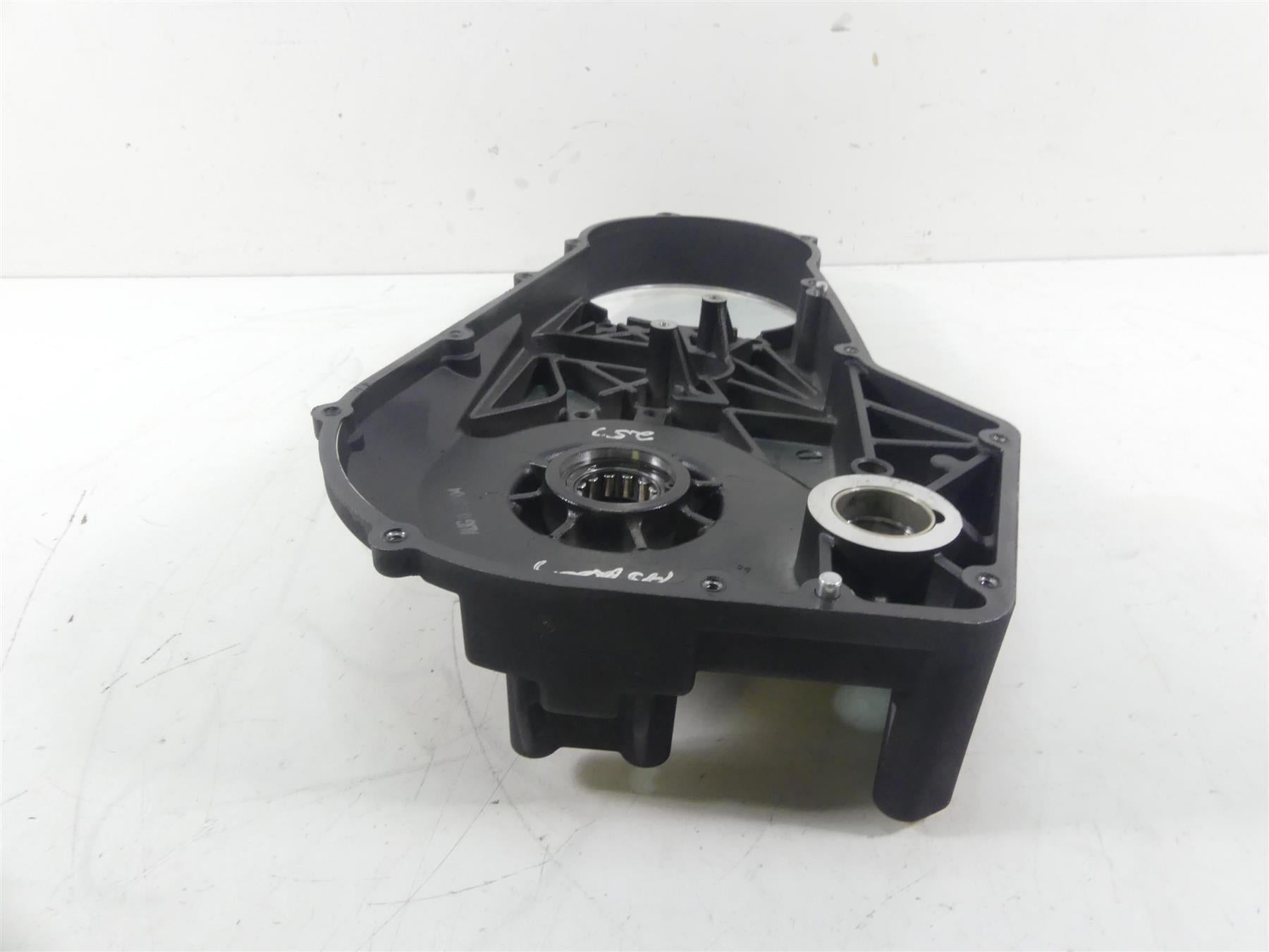 2005 Harley Softail FLSTSC Heritage Springer Inner Primary Drive Cover 60620-94B {{ shop.shopifyCountryName }} - Mototech271