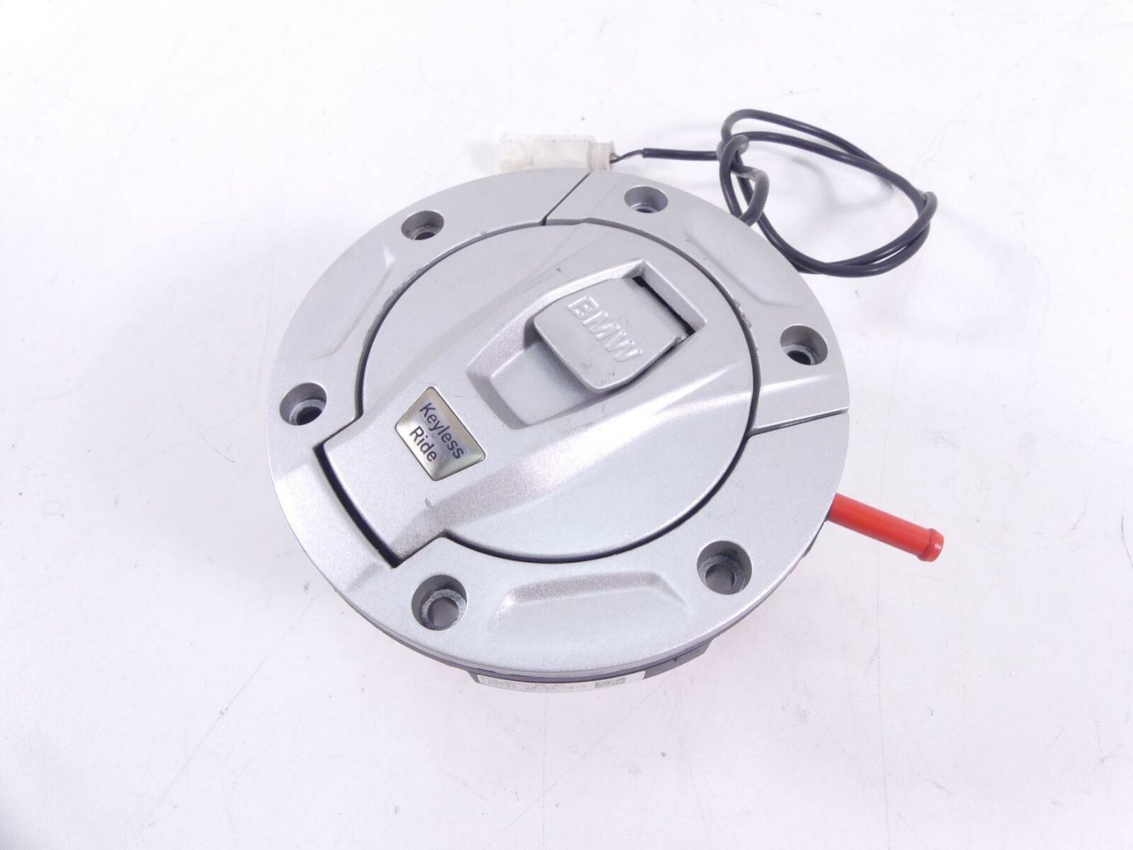 2016 BMW R1200RS K54 Keyless Fuel Door Gas Petrol Cap 16118552106 {{ shop.shopifyCountryName }} - Mototech271