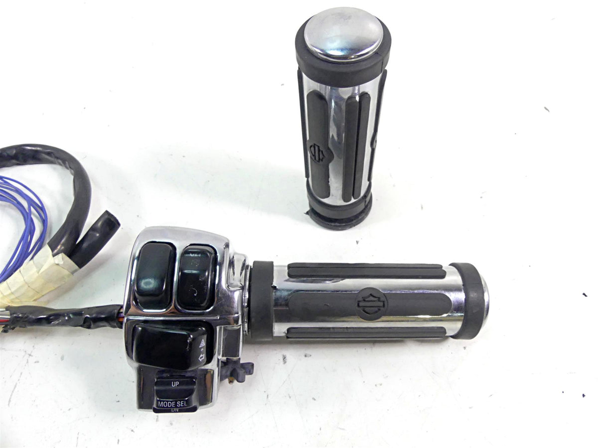 2002 Harley Touring FLHTC Electra Glide Chrome Hand Control Switch Set 71685-06A {{ shop.shopifyCountryName }} - Mototech271