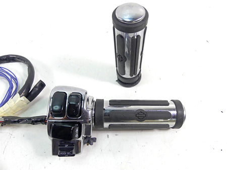 2002 Harley Touring FLHTC Electra Glide Chrome Hand Control Switch Set 71685-06A {{ shop.shopifyCountryName }} - Mototech271
