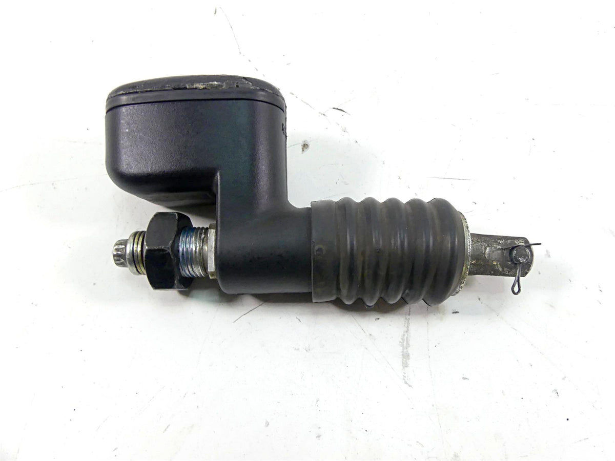 2007 Harley Touring FLHRC Road King Rear Brake Master Cylinder 41767-05E {{ shop.shopifyCountryName }} - Mototech271