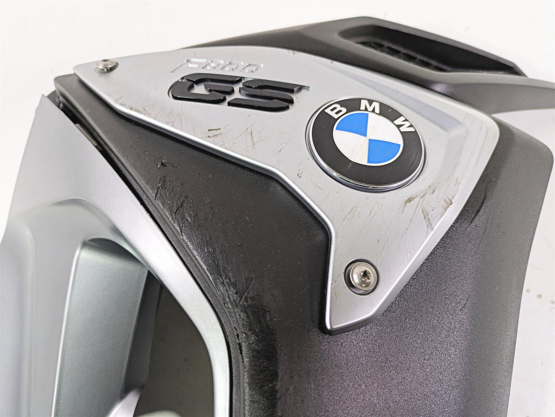2017 BMW F800GS Adv K75 Right Main Tank Fairing Cover 46638530530 {{ shop.shopifyCountryName }} - Mototech271