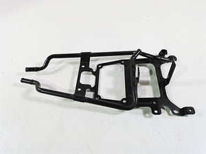 2017 Harley Touring FLHTKSE CVO E-Glide Coolant Crossover Hose Mount 12700091A