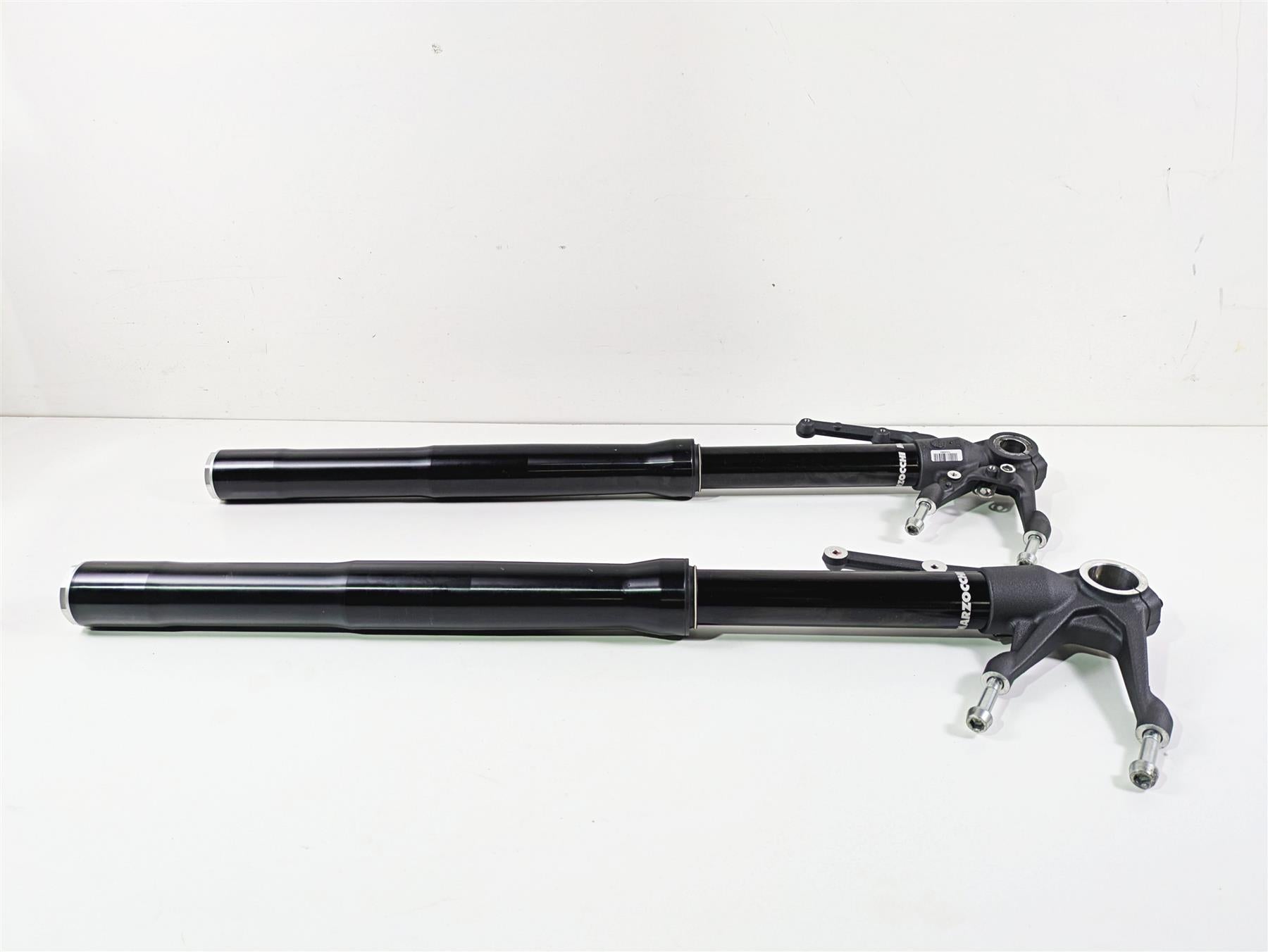 2022 Ducati Hypermotard 950 Straight Marzocchi Front Forks 34420983A 34520983A {{ shop.shopifyCountryName }} - Mototech271