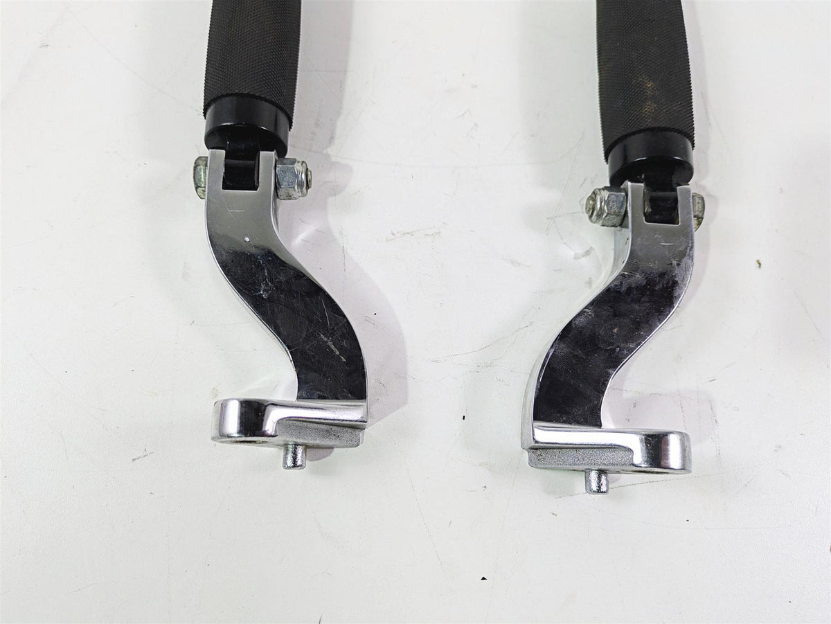 2001 Harley Touring FLHX Street Glide Avon Spike Rear Footpeg Set & Chrome Mount {{ shop.shopifyCountryName }} - Mototech271