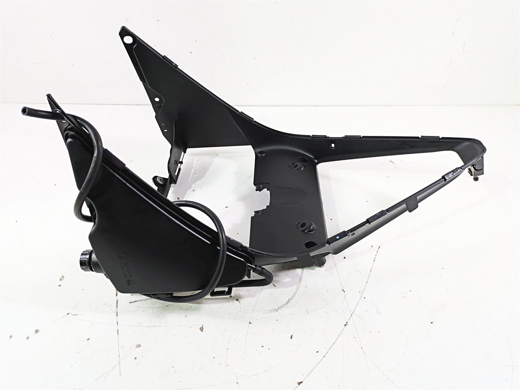 2015 Ducati Panigale 1299 S Radiator Cover Fan Reservoir Set 48410993B {{ shop.shopifyCountryName }} - Mototech271