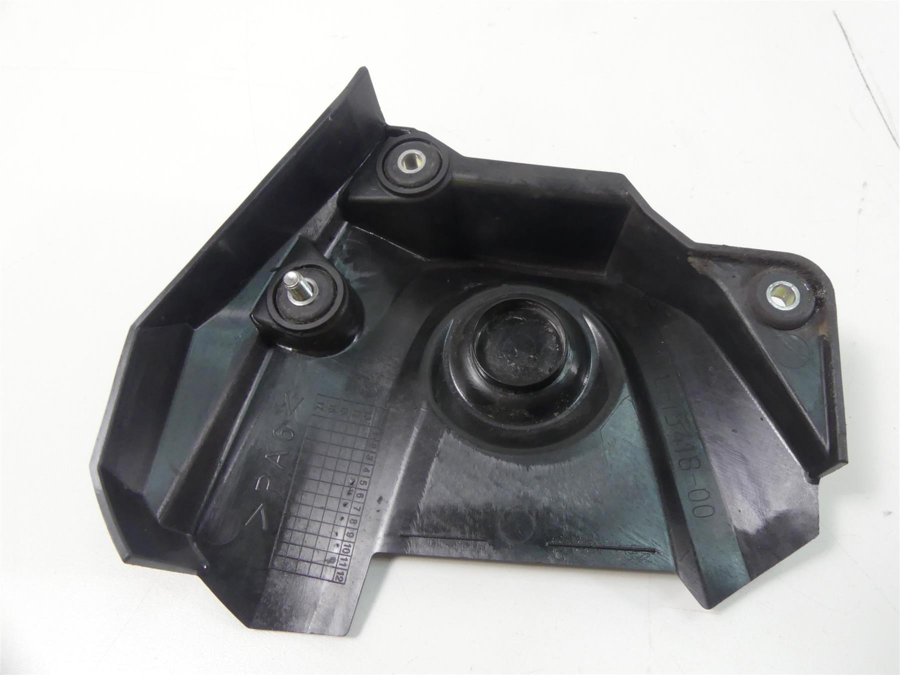 2015 Yamaha MT09 FZ09 Sprocket Guard Cover 1RC-15418-00-00 {{ shop.shopifyCountryName }} - Mototech271