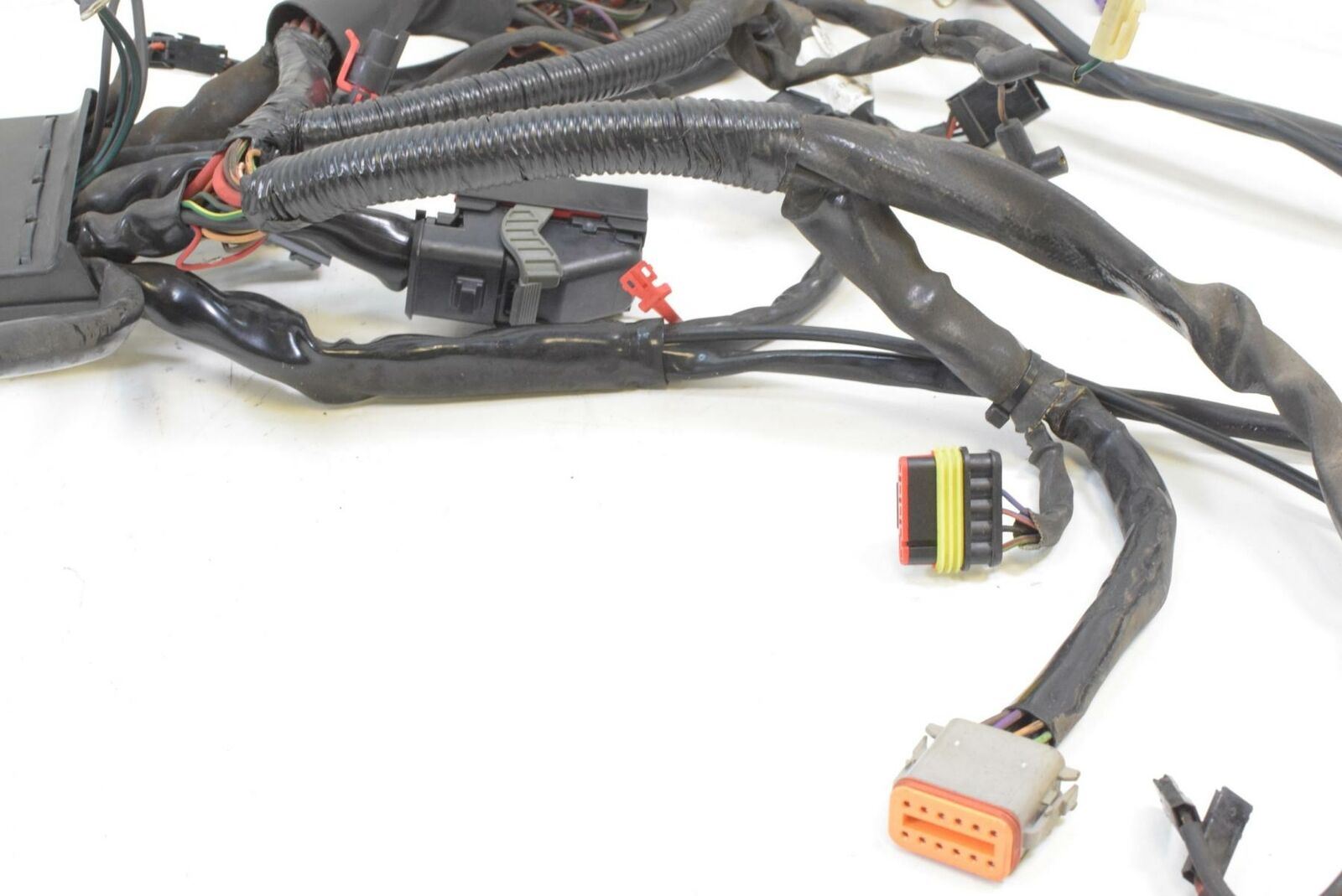 2013 Harley Touring FLHTCU Electra Glide Main Wiring Harness -No Abs 69200301 {{ shop.shopifyCountryName }} - Mototech271
