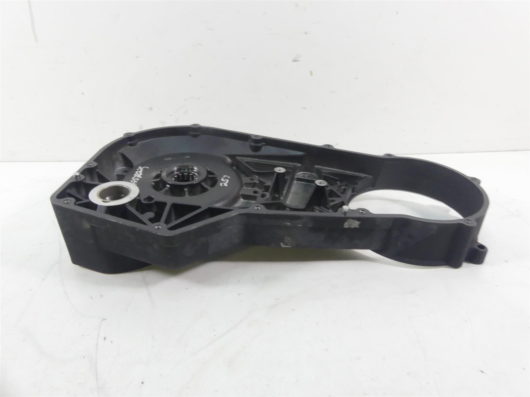 2005 Harley Softail FLSTSC Heritage Springer Inner Primary Drive Cover 60620-94B {{ shop.shopifyCountryName }} - Mototech271