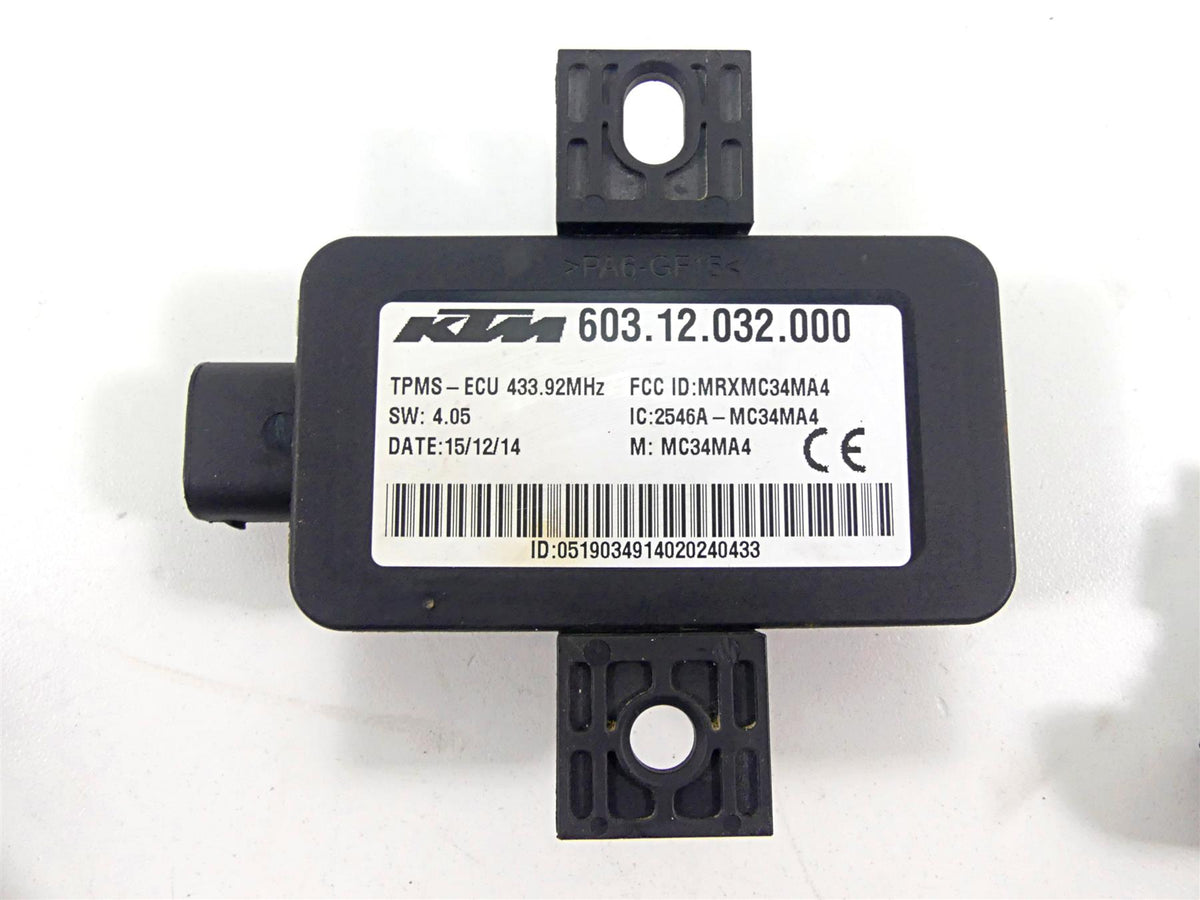 2015 KTM 1190 Adventure Air Pressure Module & Tire Sensors Set -Read 60312032000 {{ shop.shopifyCountryName }} - Mototech271
