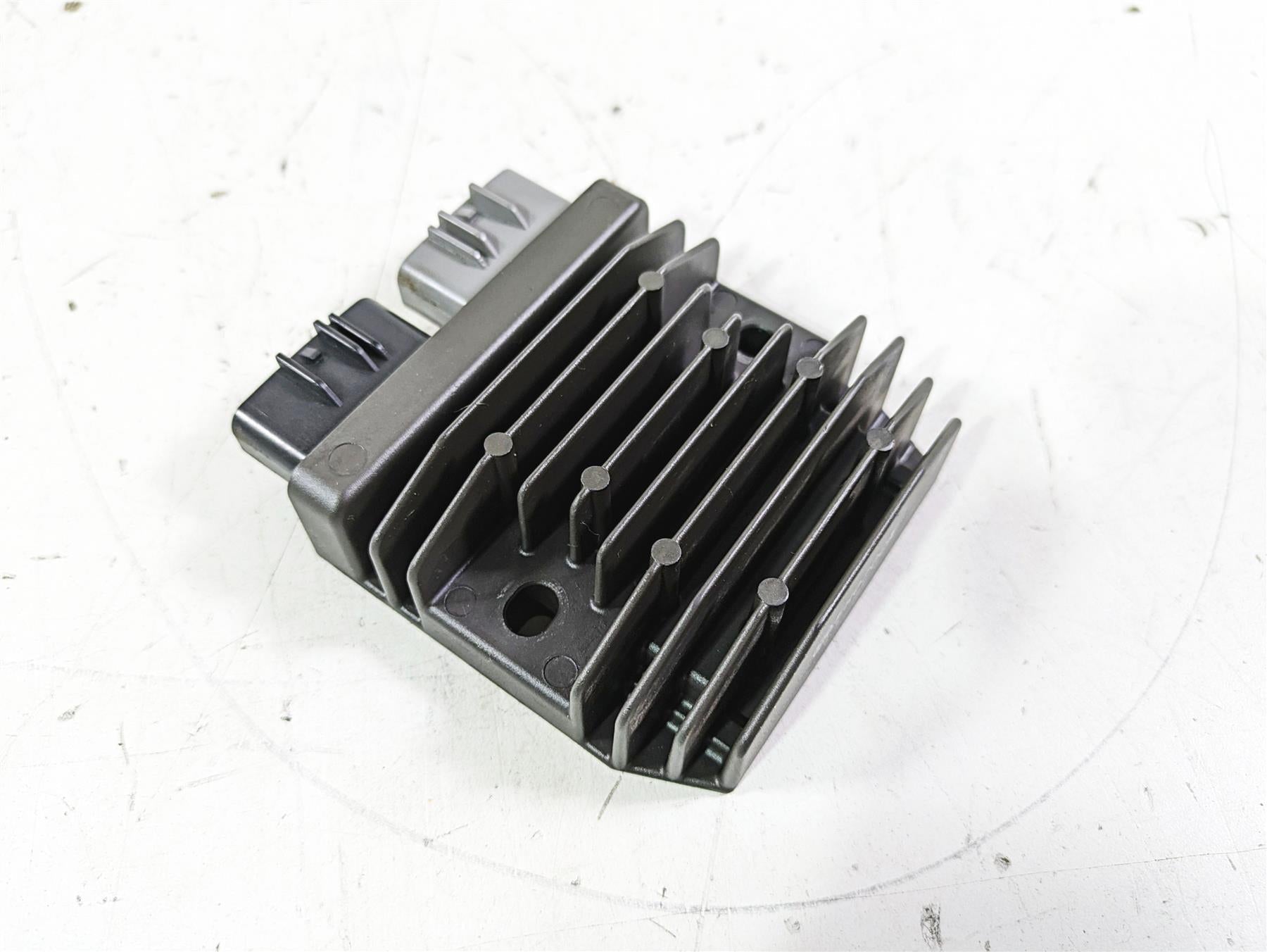 2017 BMW S1000R K47 Rectifier Voltage Regulator FH020CA 12317718422 {{ shop.shopifyCountryName }} - Mototech271