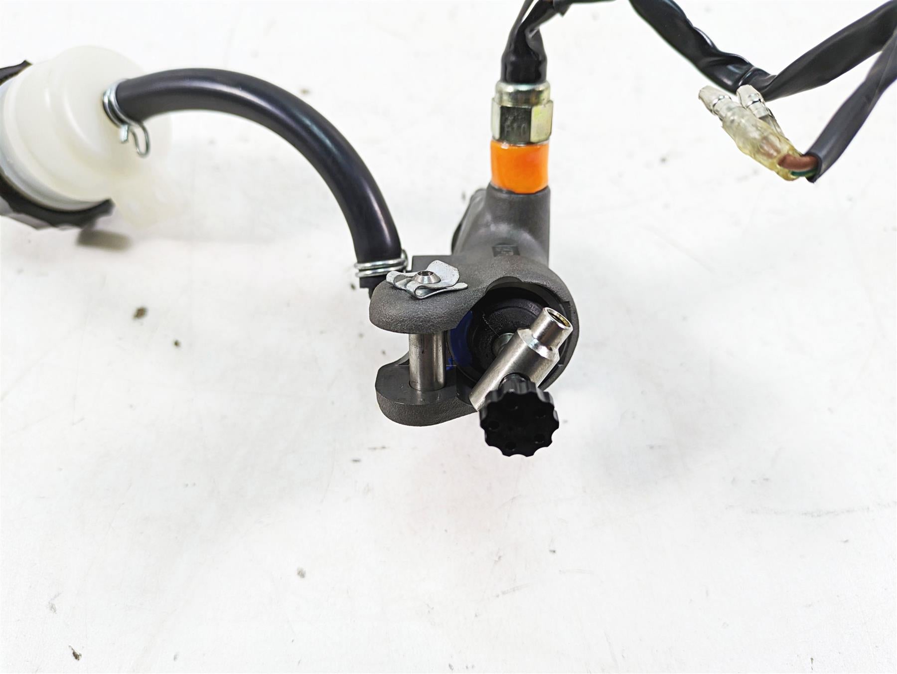 2013 MV Agusta F3 675 ERA Accossato Radial Brake Master Cylinder 19x18 CY023 {{ shop.shopifyCountryName }} - Mototech271