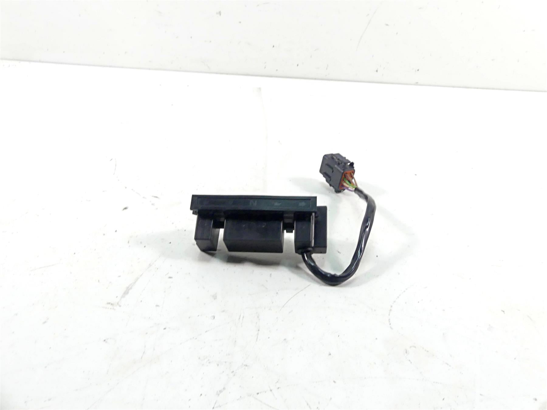 2002 Harley FLSTCI Softail Heritage Instrument Indicator Lights 68113-99C {{ shop.shopifyCountryName }} - Mototech271
