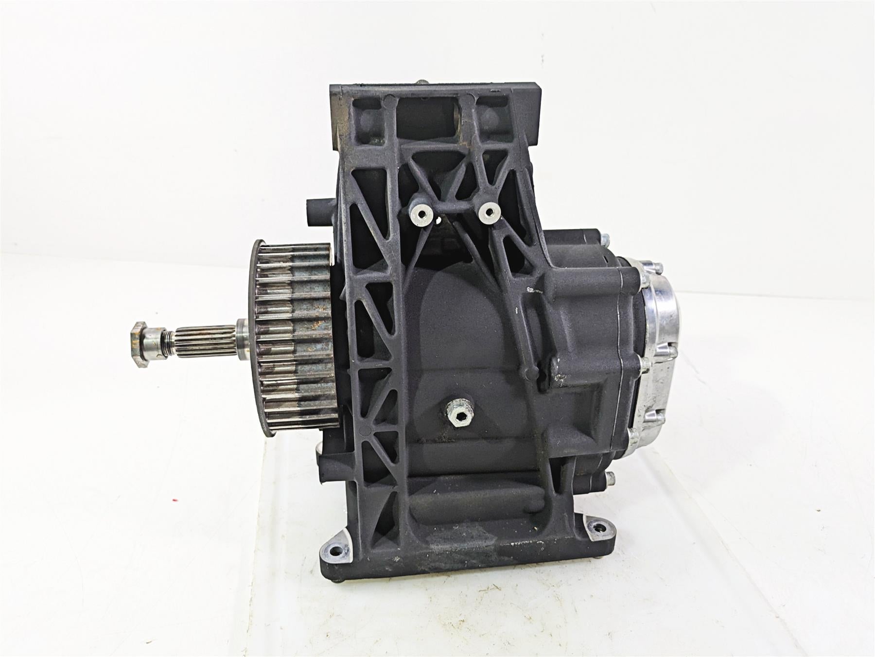 2008 Harley FLSTSB Cross Bones Transmission Gear Box 6 Speed 33030-07A {{ shop.shopifyCountryName }} - Mototech271