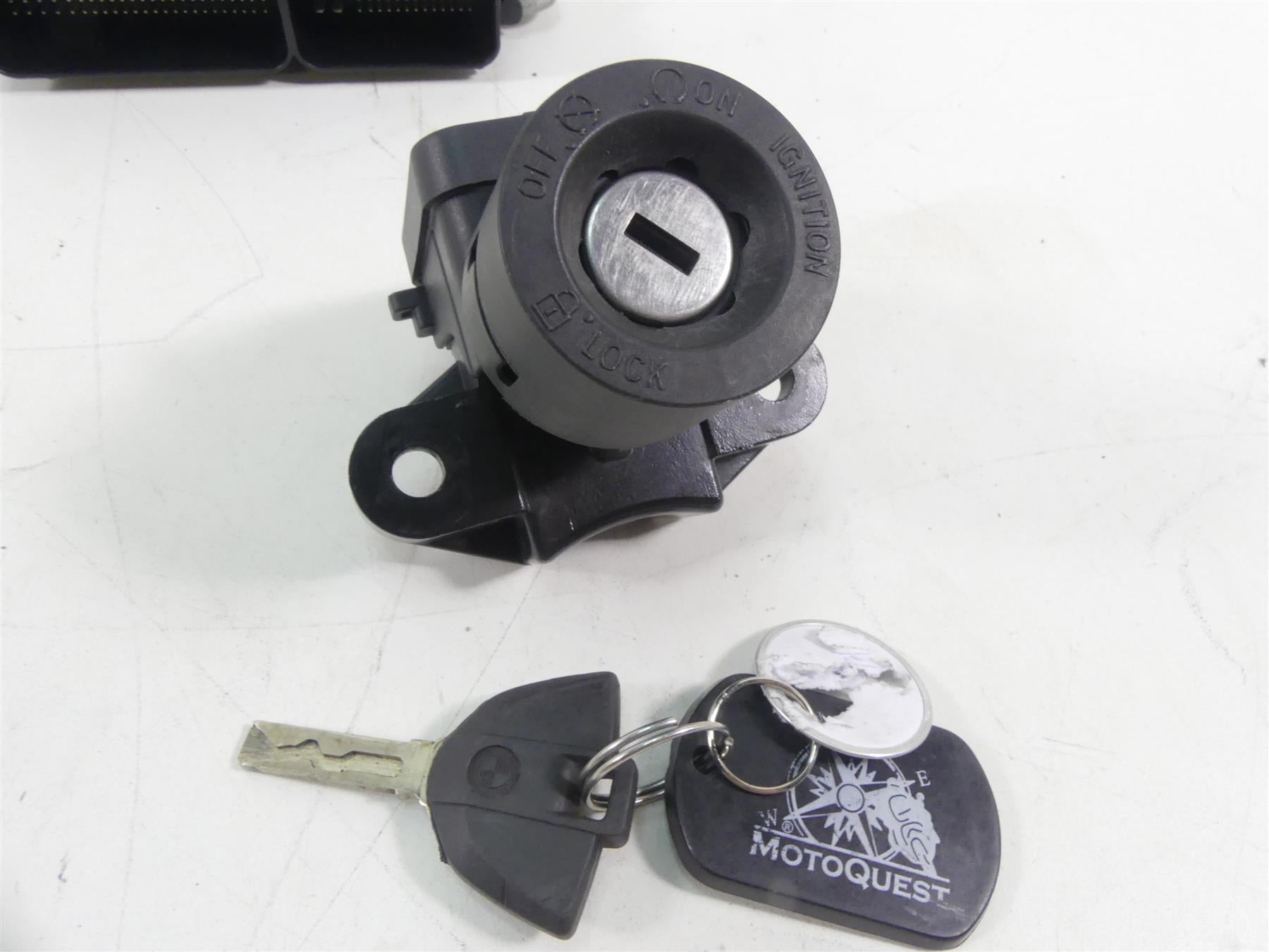2020 BMW F850 GS K81 Rallye Ecm Cdi Module Ignition Switch Key Set 13618392345 {{ shop.shopifyCountryName }} - Mototech271