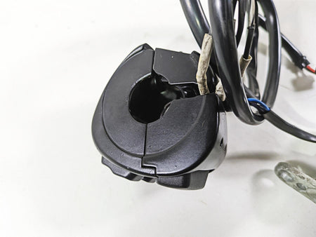 2017 Harley Dyna FXDB Street Bob Left Control Switch & Blinker -READ 71500372A {{ shop.shopifyCountryName }} - Mototech271