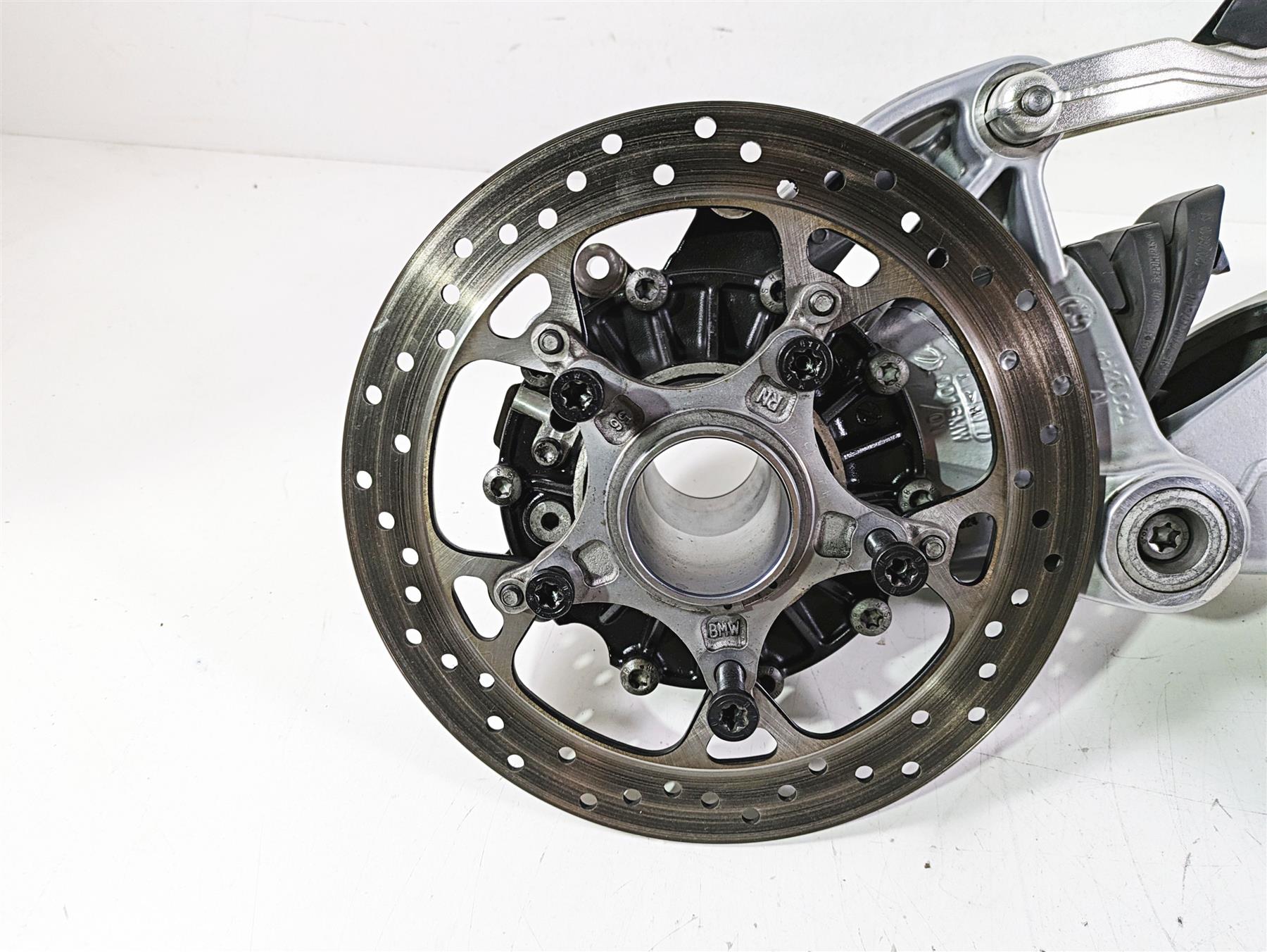 2014 BMW R1200 RT RTW K52 Differential Swingarm Driveshaft 33K 33748544980 {{ shop.shopifyCountryName }} - Mototech271