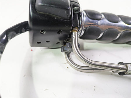 2011 Harley FXDC Dyna Super Glide Right Hand Control Switch & Grips 71684-06A {{ shop.shopifyCountryName }} - Mototech271
