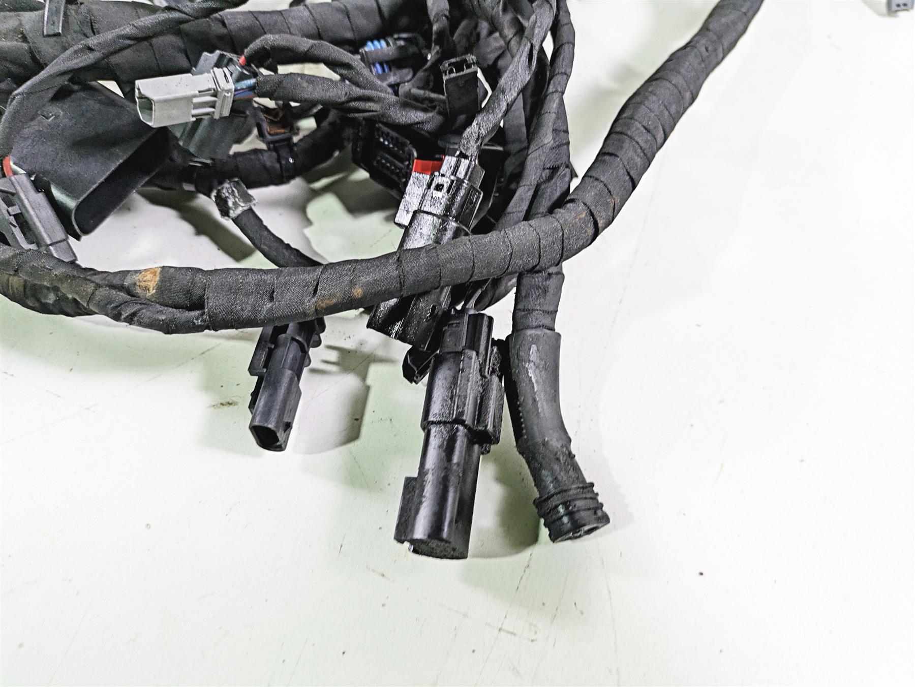 2018 Harley Softail FXFBS Fat Bob Main Wiring Harness Abs -Read 69201492 {{ shop.shopifyCountryName }} - Mototech271