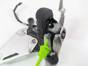 2020 Kawasaki Z900 ZR900 Right Footpeg & Brake Pedal Set - Read 35063-1442-18R