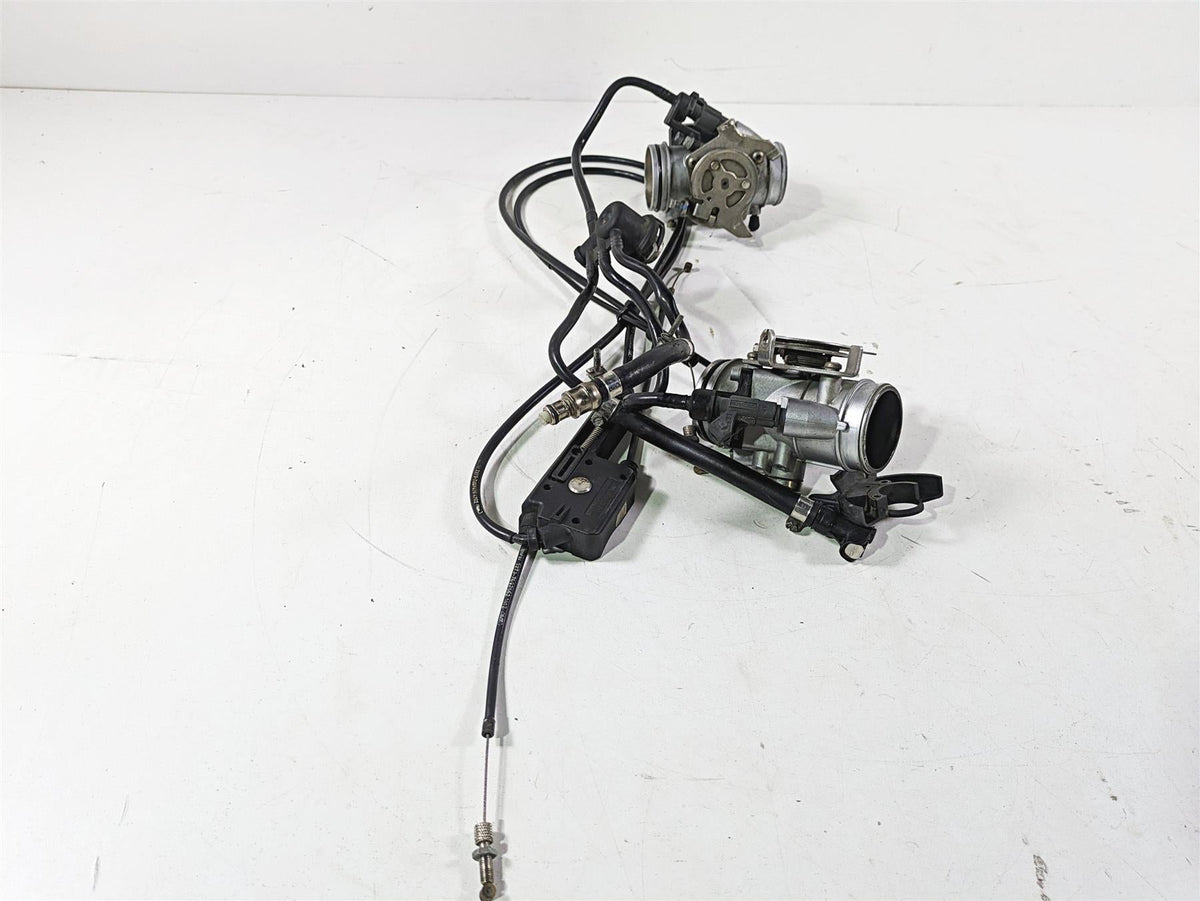 2004 BMW R1150GS R21 Throttle Body Set & Junction Box 13541342495 13541342496 {{ shop.shopifyCountryName }} - Mototech271