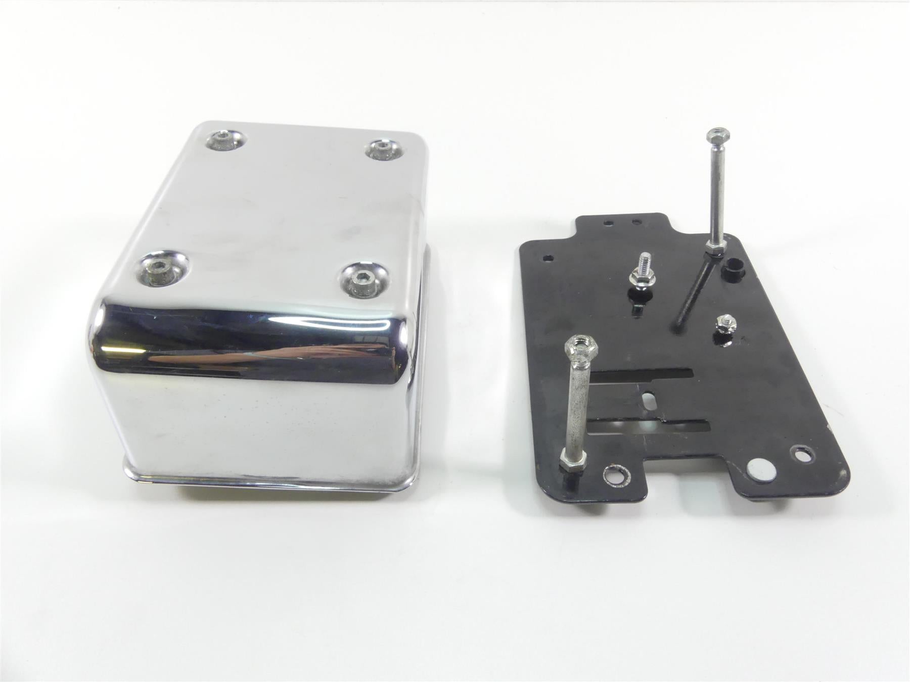 1999 Harley Dyna FXDL Low Rider Electrical Box Panel & Chrome Cover 66333-99 {{ shop.shopifyCountryName }} - Mototech271
