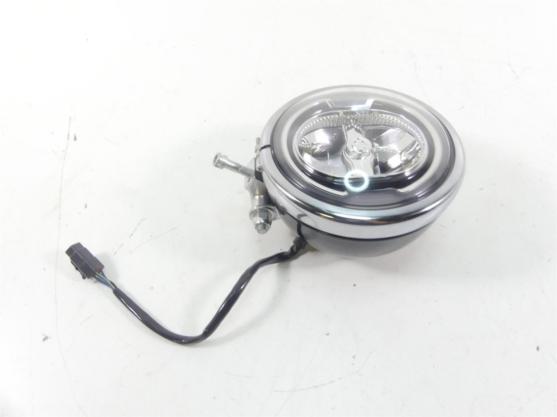 2021 Harley Softail FXBBS 114 Street Bob Headlight Head Light Lamp LED 67700345A {{ shop.shopifyCountryName }} - Mototech271
