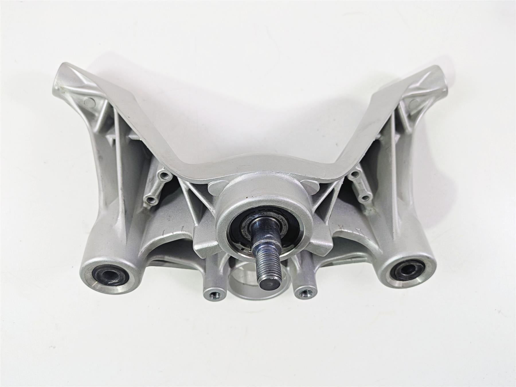 2016 BMW R1200RT K52 Upper Triple Tree Handlebar Bridge 32718520053 {{ shop.shopifyCountryName }} - Mototech271