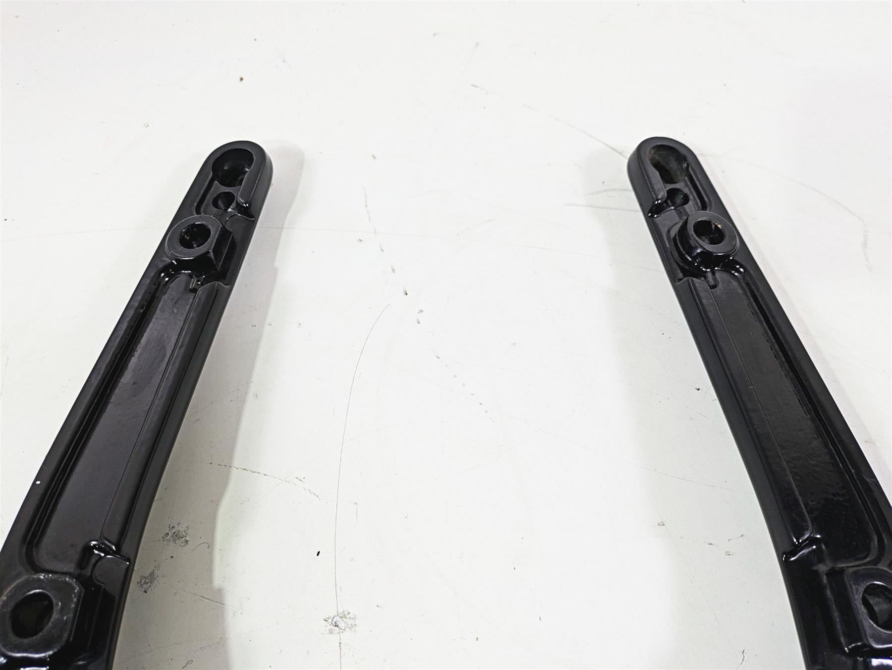 2017 Harley FLS Softail Slim Rear Fender Supports Struts 59904-12BHP 60187-12BHP {{ shop.shopifyCountryName }} - Mototech271